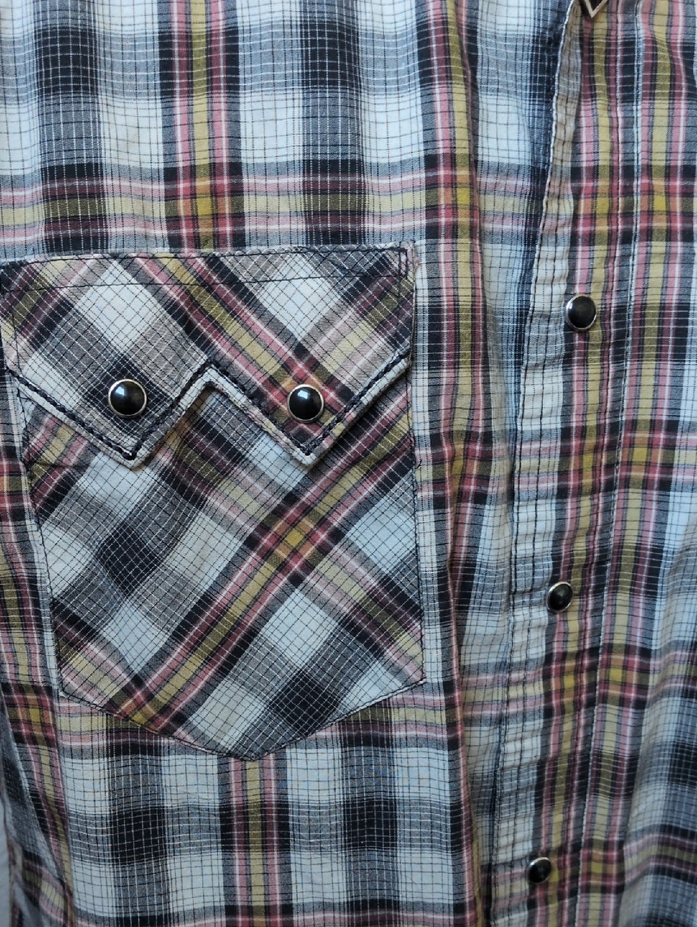 ✨ Vintage Wrangler Plaid Pearl Snap Button Down Shirt Size M - Picture 5 of 14